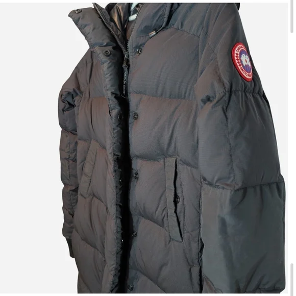 Pre-owned Canada Goose Women's Black jacket - Picture 5 of 16
